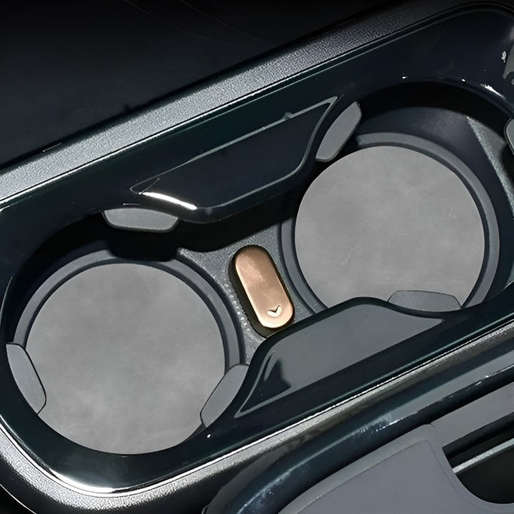 Center Console Non-Slip Storage Mat for Lynk & Co 02