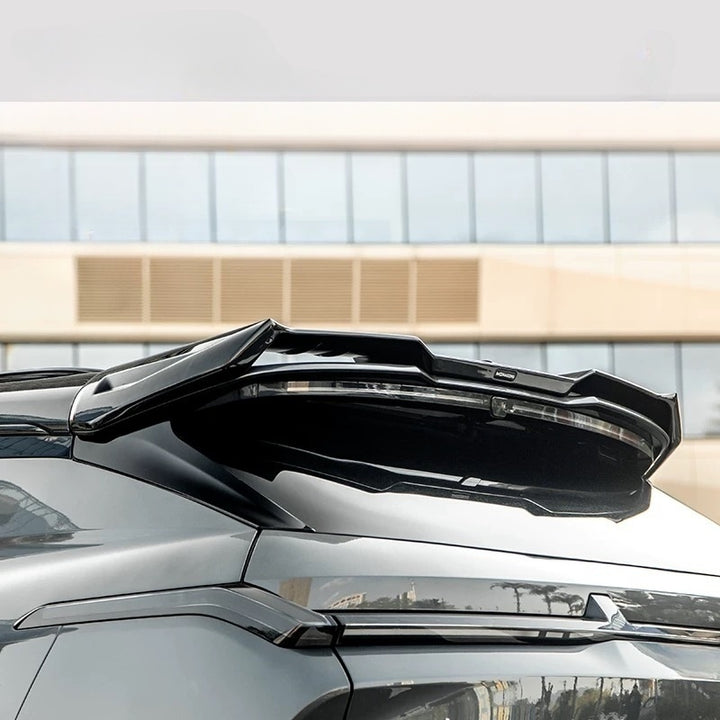 Spoiler for Lynk & Co 08