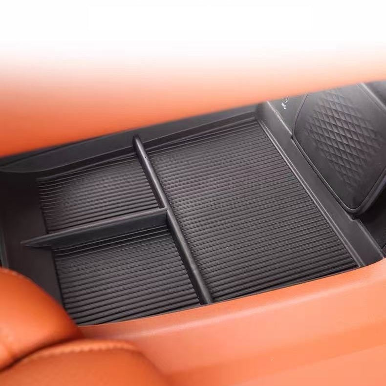 Lower Center Console Organizer for Geely M9