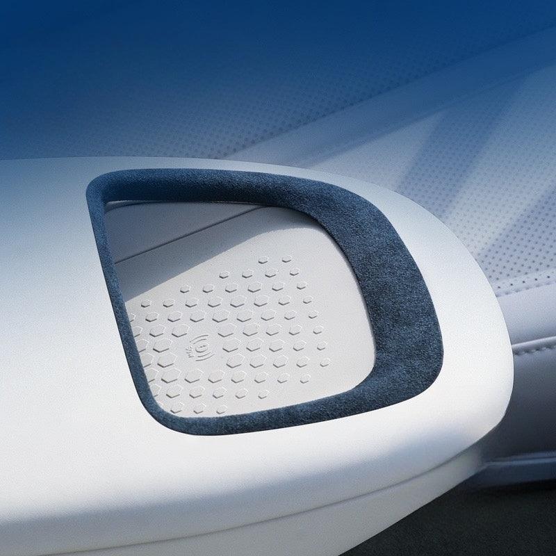 Wireless Charging Frame for ZEEKR X - Geelyevs