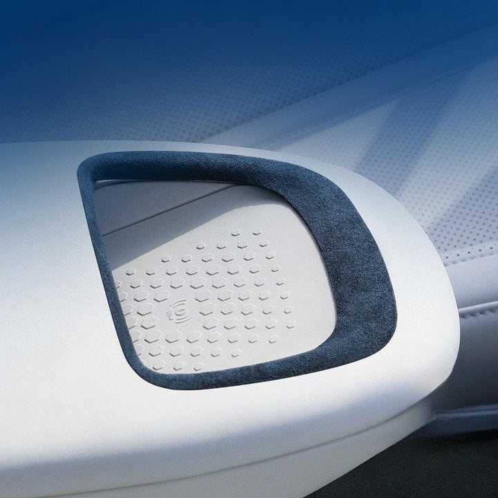 Wireless Charging Frame for ZEEKR X - Geelyevs