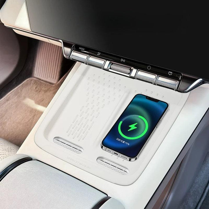 Wireless Charging Silicone Protective Pad for ZEEKR 7X - Geelyevs